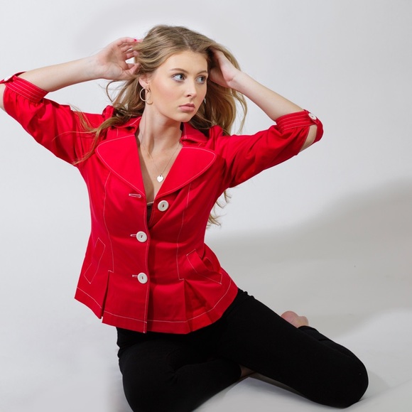 Red tailored fit feminine 3/4 sleeve jacket stitching & wide lapel Abbie Mags S - Picture 3 of 8